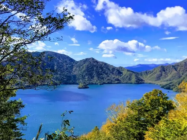 ทะเลสาบจูเซ็นจิ